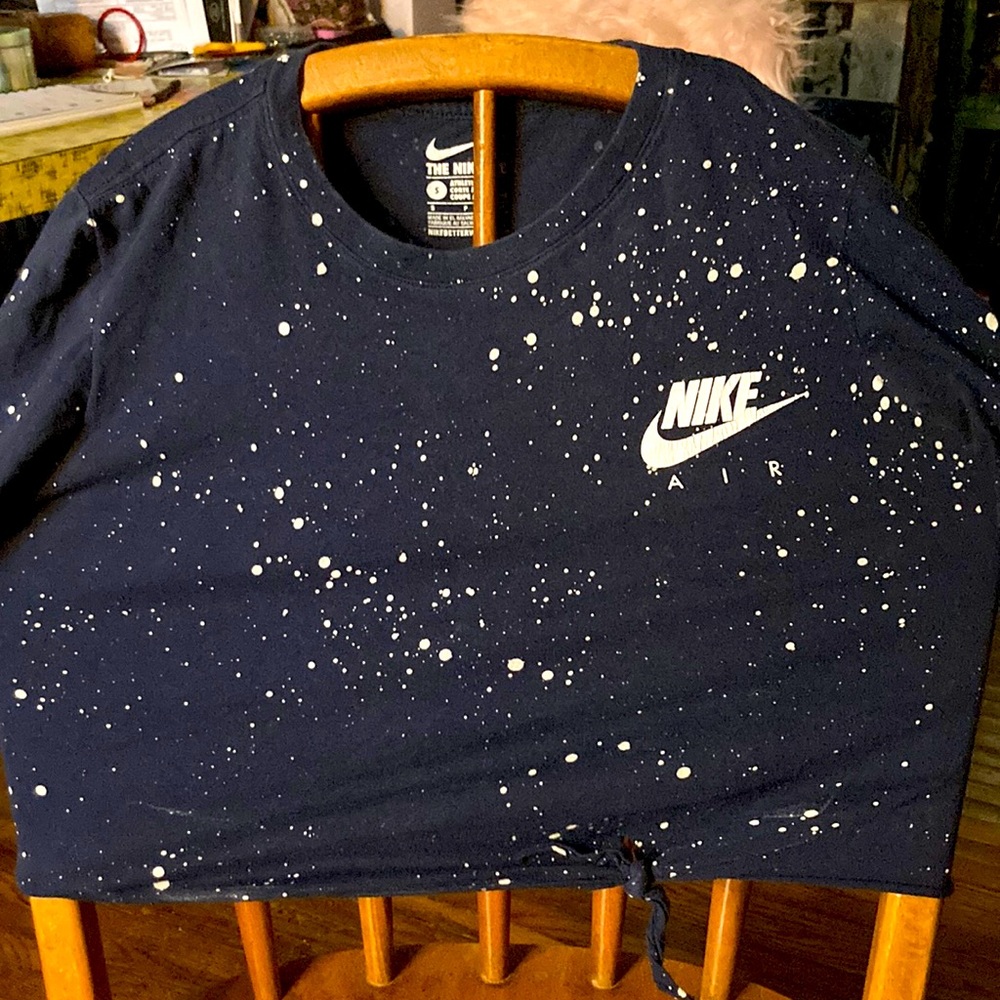 Nike splattered cropped shirt